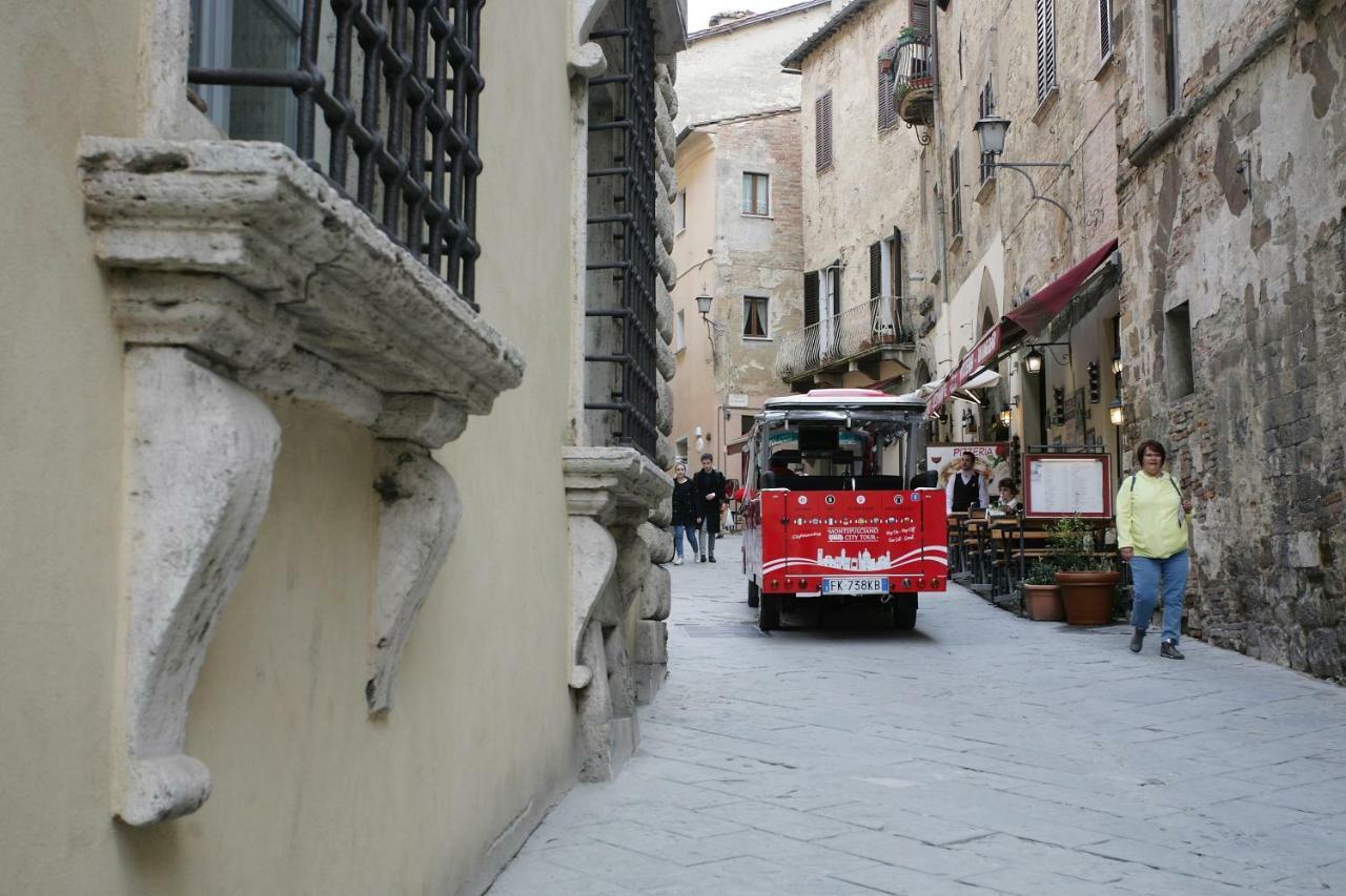 Mezzanino L Palazzo Gagnoni Grugni Apartment Montepulciano Exterior photo