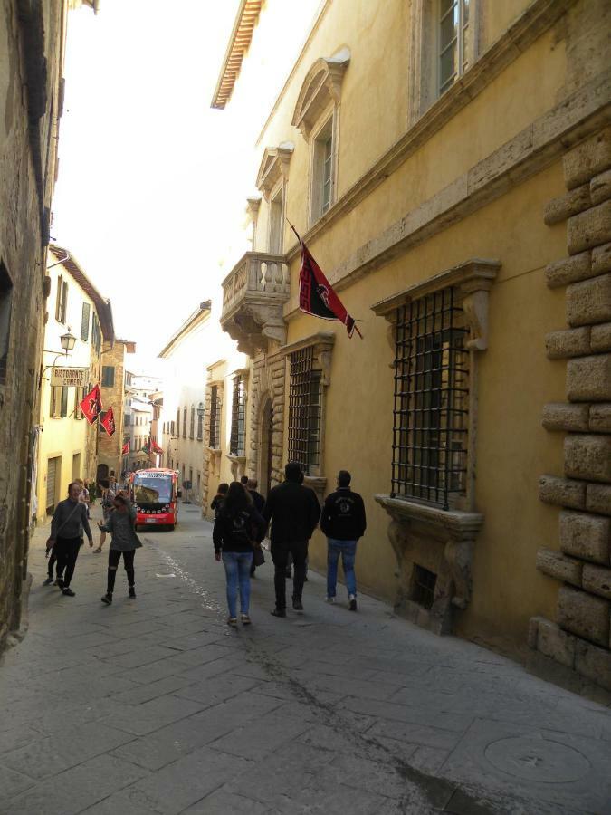 Mezzanino L Palazzo Gagnoni Grugni Apartment Montepulciano Exterior photo